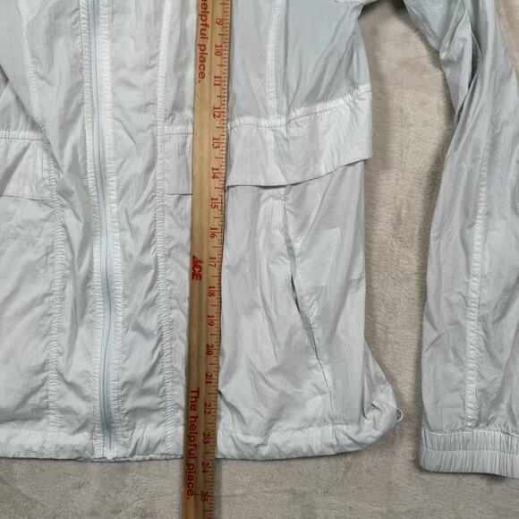 Lululemon Hood Lite Jacket In Light Vapor Size 6 Windbreaker Packable Run - Picture 8 of 8